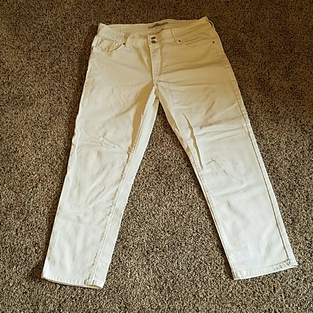 Mid rise Skinny Ankle White Levis Jeans